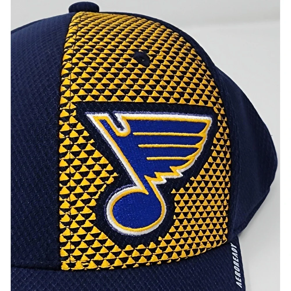 Adidas Hat Mens OSFA Navy Blue St. Louis Blues NHL Coach Stretch Flex GK1263 NEW